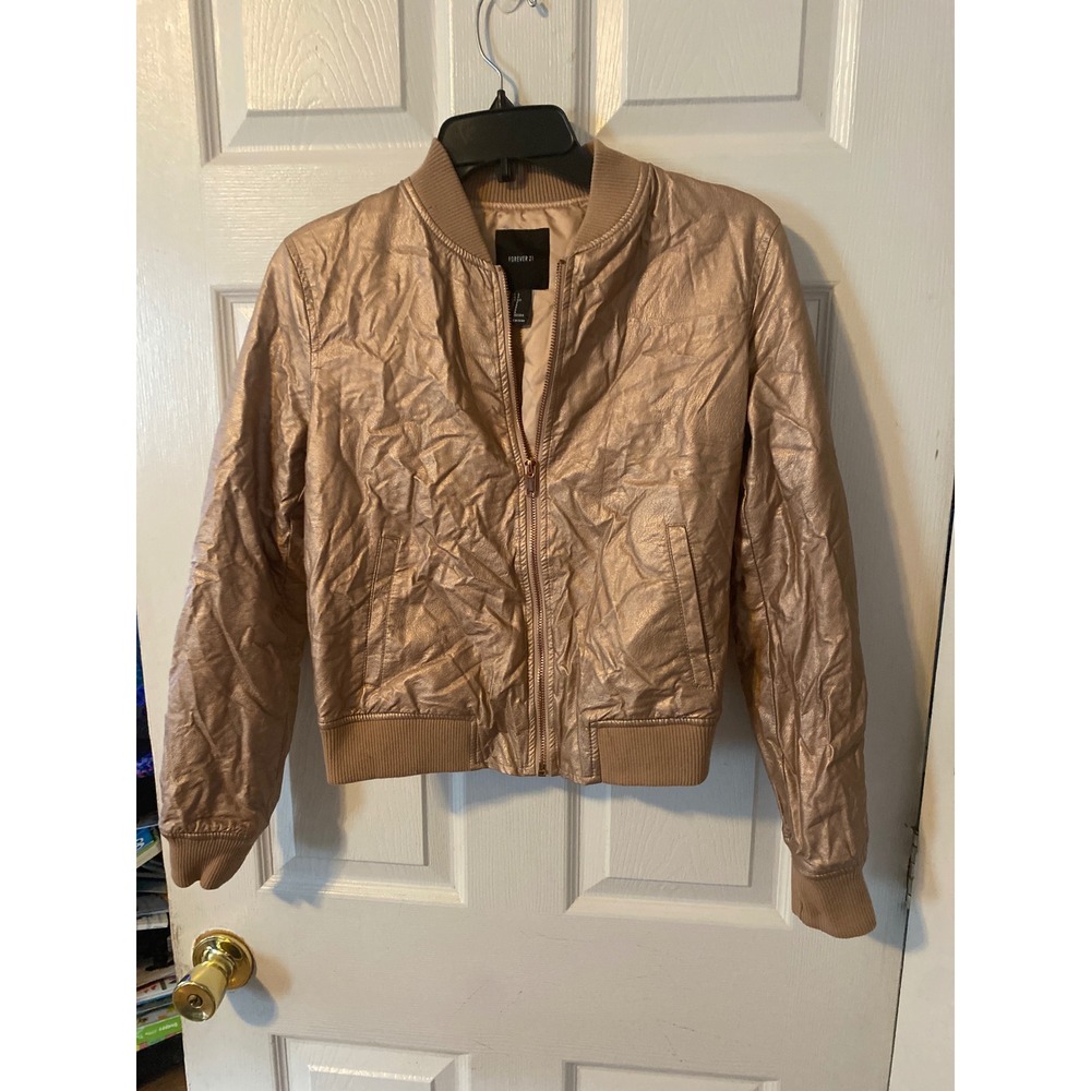Forever 21 Rose Gold Metallic Crinkle Bomber Jacket Womens Small Pink Copper